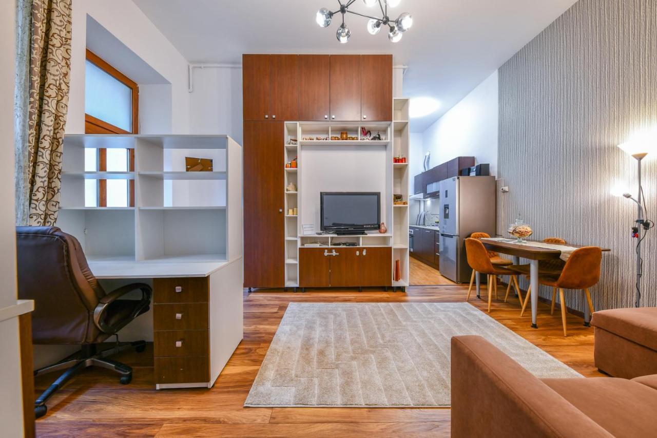 Glam Apartment คลูจ-นาโปกา ภายนอก รูปภาพ
